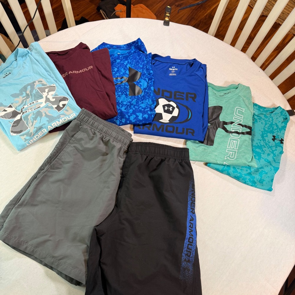 Under Armour Athletic Lot of 8 Boys L Multicolor Sporty Gym School Performance